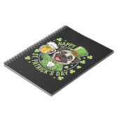 Lustiger St. Patrick's Day Mops mit Bierkrug Notizblock (Linke Seite)