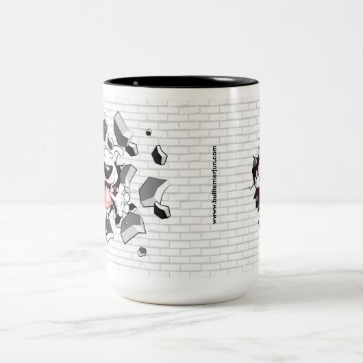 Lustiger Stier-Terrier-Cartoon "Bruch durch" Tasse (Mittel)