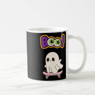 Lustiger süßer Boo-Geist Skateboard fährt für Part Kaffeetasse
