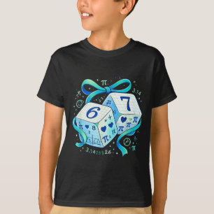 Lustiger Tag Mathe 67 sechs sieben Würfel 6 7 Meme T-Shirt