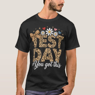 Lustiger Testtag Leopard Lehrer Testtag T-Shirt