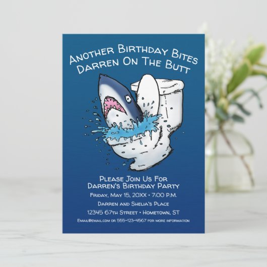 Lustiger Toiletten-Haifisch-Geburtstag Einladung (Stehend Vorderseite)