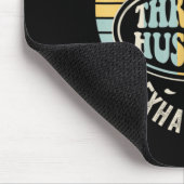 Lustiger Trophäen-Ehemann ist erschöpfend Retro Vi Mousepad (Ecke)