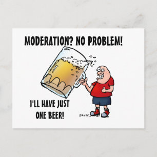 Lustiger Typ mit nur einem großen Bier Postkarte