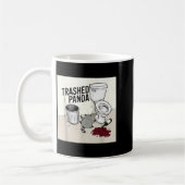 Lustiger verwüsteter Panda Waschbär wird betrunken Kaffeetasse (Links)