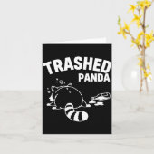 Lustiger verwüsteter Panda Waschbär wird betrunken Karte (Gelbe Blume)