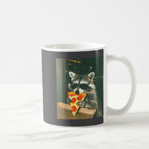 Lustiger Waschbär isst Zza Tier Meme Männer Frauen Kaffeetasse