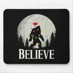 Lustiger Weihnachten Bigfoot Santa Hut Mond Sasqua Mousepad