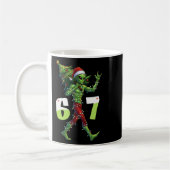 Lustiger Weihnachts-Alien-Sechs-Sieben-Meme 67 Wei Kaffeetasse (Links)