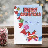 Lustiger Weihnachtsmann fällt Weihnachten gefaltet