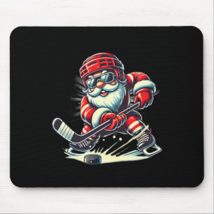 Lustiger Weihnachtsmann spielt Eishockey Liebhaber Mousepad