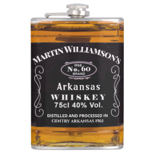 Lustiger Whiskey Geburtstags-Typografie im Vintage Flachmann