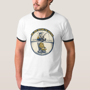Lustiges Angel-Shirt: Ein Ruck wartet auf einen an T-Shirt
