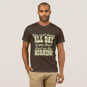 Lustiges Bier-trinkender Spaß T-Shirt (Vorne ganz)