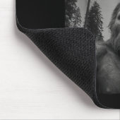 Lustiges Bigfoot- und UFO-Selfie Mousepad (Ecke)