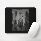Lustiges Bigfoot- und UFO-Selfie Mousepad (Mit Mouse)