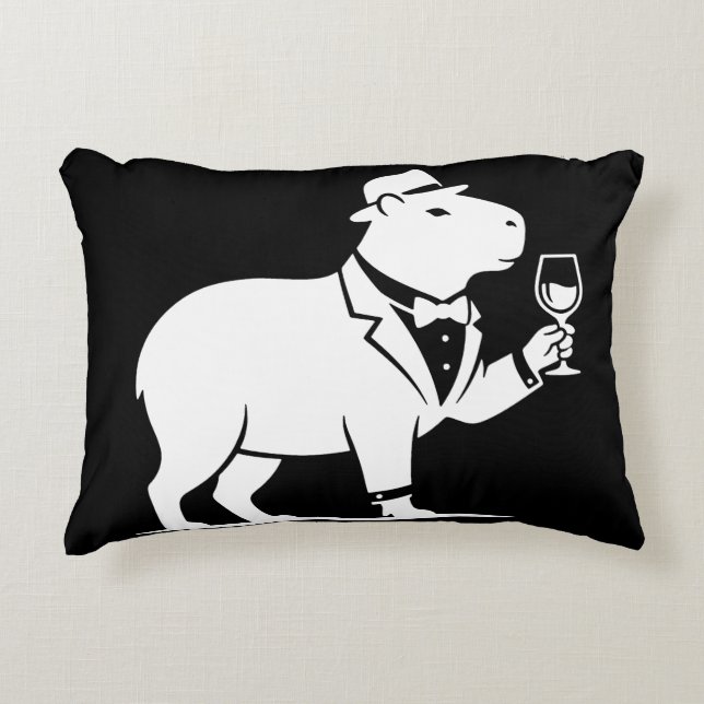 Lustiges Capybara-Weinglas Minimalist Modern Dekokissen (Vorderseite)