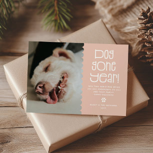 Lustiges "Dog Gone Year"-Haustierfoto Feiertagskarte
