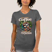 Lustiges Faultier-Kaffee-Trinker T-Shirt (Vorderseite)