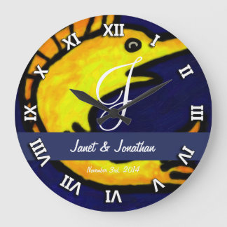Lustiges Fisch-Monogramm Große Wanduhr