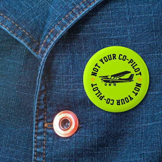Lustiges Flugzeug und nicht dein Kopilot Grün Button