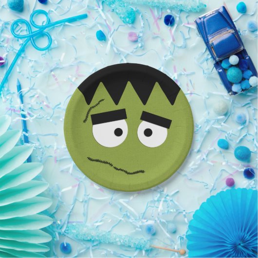 Lustiges Frankenstein stellen für Halloween Pappteller (Party)