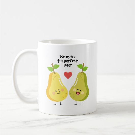 Lustiges Fruchtwortspiel machen wir die perfekte Kaffeetasse (Links)