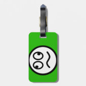 Lustiges Gesicht auf grünem Hintergrund Gepäckanhänger (Rückseite vertikal)