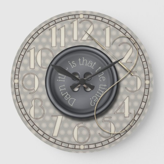 Lustiges Gestopftes es nähender Raum Große Wanduhr (Vorderseite)