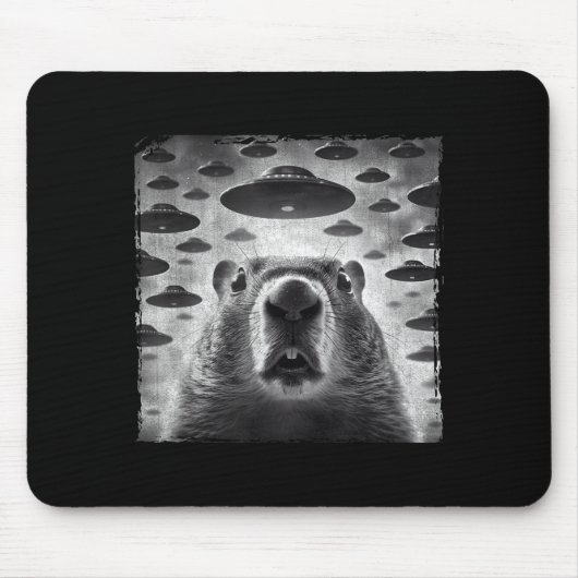 Lustiges Groundhog-Selfie mit Alien-Ufos Groundhog Mousepad (Vorne)