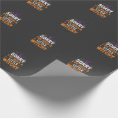 Lustiges Halloween-Kleines-Hexen-Zitat-Design Geschenkpapier (Ecke)