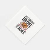 Lustiges Halloween-Lehrer-Besengin-Design_ Serviette (Ecke)