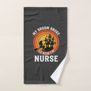 Lustiges Halloween-Nurse-Hexe-Besen-Kostüm-Grafik Handtuch