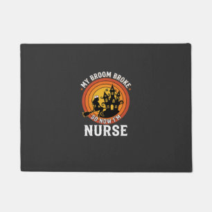 Lustiges Halloween-Nurse-Hexen-Besen-Kostüm-Grafik Fußmatte