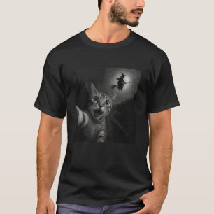 Lustiges Halloween Überraschte Erschrockene Katze T-Shirt