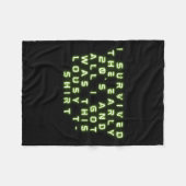 Lustiges Ich überlebte die frühen 20er Neujahrs-T- Fleecedecke (Vorderseite (Horizontal))