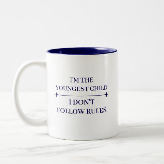 LUSTIGES JÜNGSTES KIND COOLE ZITATE INDIVIDUELLER ZWEIFARBIGE TASSE
