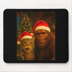 Lustiges Katzen-Selfie mit Bigfoot-Weihnachten Sas Mousepad