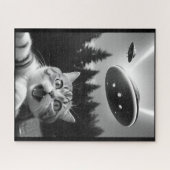 Lustiges Katzen-Selfie mit UFO-Alien-Drohnen Puzzle (Horizontal)