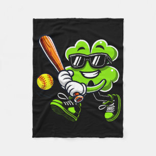 Lustiges Kleeblatt spielt Softll Jungen St. Patric Fleecedecke