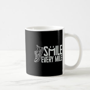 Lustiges Laufen Läufer Lächeln Jede Meile Coole Gr Kaffeetasse