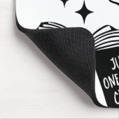 Lustiges Lesegerippe, nur noch ein Kapitel Mousepad (Ecke)