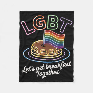 Lustiges Lgbt Lass uns zusammen frühstücken _11  Fleecedecke