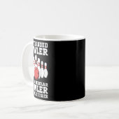 Lustiges Linkshänder-Bowling-Design für Männer Fra Kaffeetasse (Vorderseite Links)