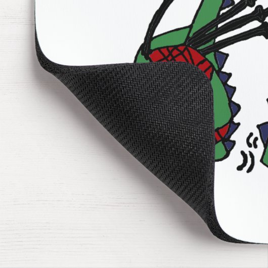 Lustiges Loch- Nessmonster, das Dudelsäcke spielt Mousepad (Ecke)