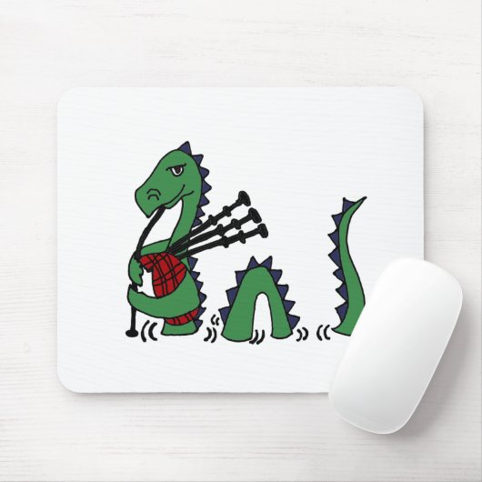 Lustiges Loch- Nessmonster, das Dudelsäcke spielt Mousepad (Mit Mouse)