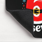 Lustiges Meme Sechs Sieben 67 Elf 6 7 Weihnachtsma Mousepad (Ecke)
