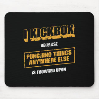 Lustiges Muay-Thai-Kickboxen und Mixed Martial Art Mousepad