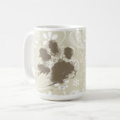 Lustiges Pawprint auf Ecru Paisley Kaffeetasse (Vorderseite Links)