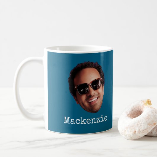 Lustiges Personalisiertes Gesichtsfoto Kaffeetasse (Mit Donut)